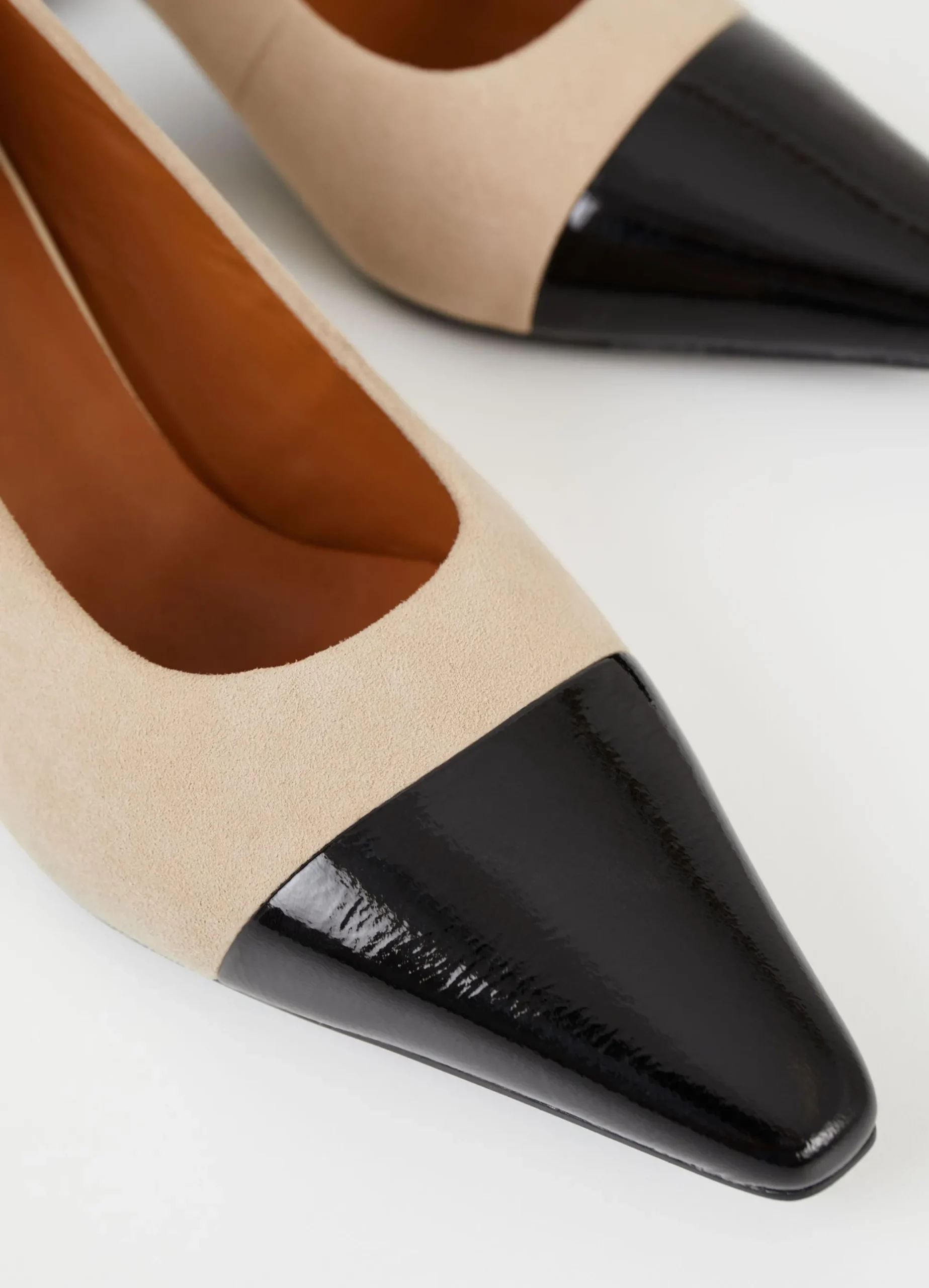 ALTEA PUMPS