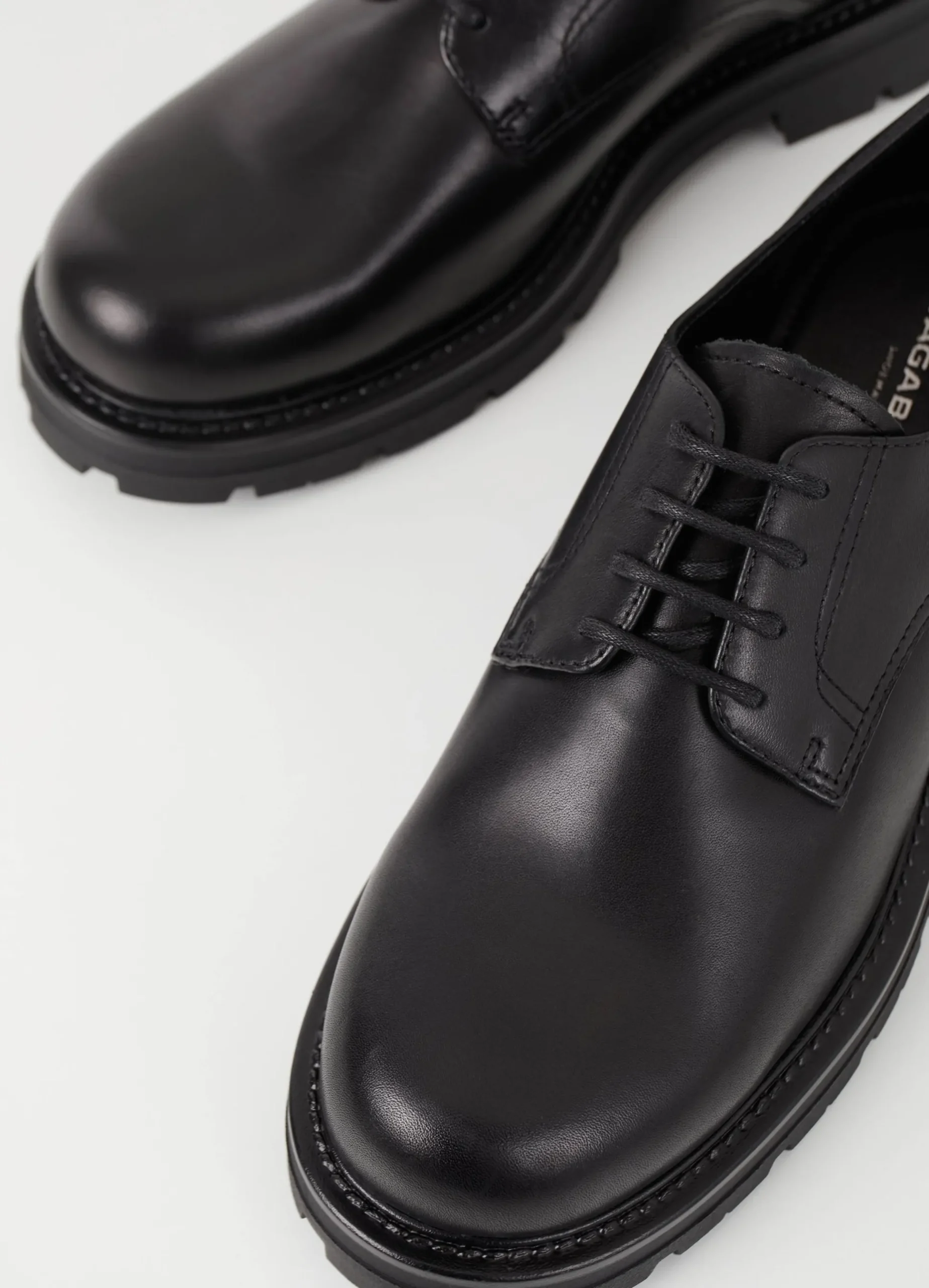 CAMERON SCHOENEN
