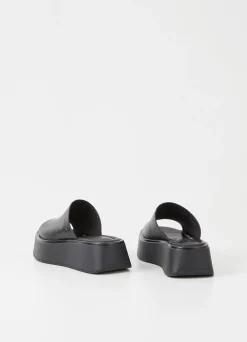 COURTNEY SANDALEN