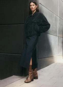 DANIELLA HOGE LAARZEN