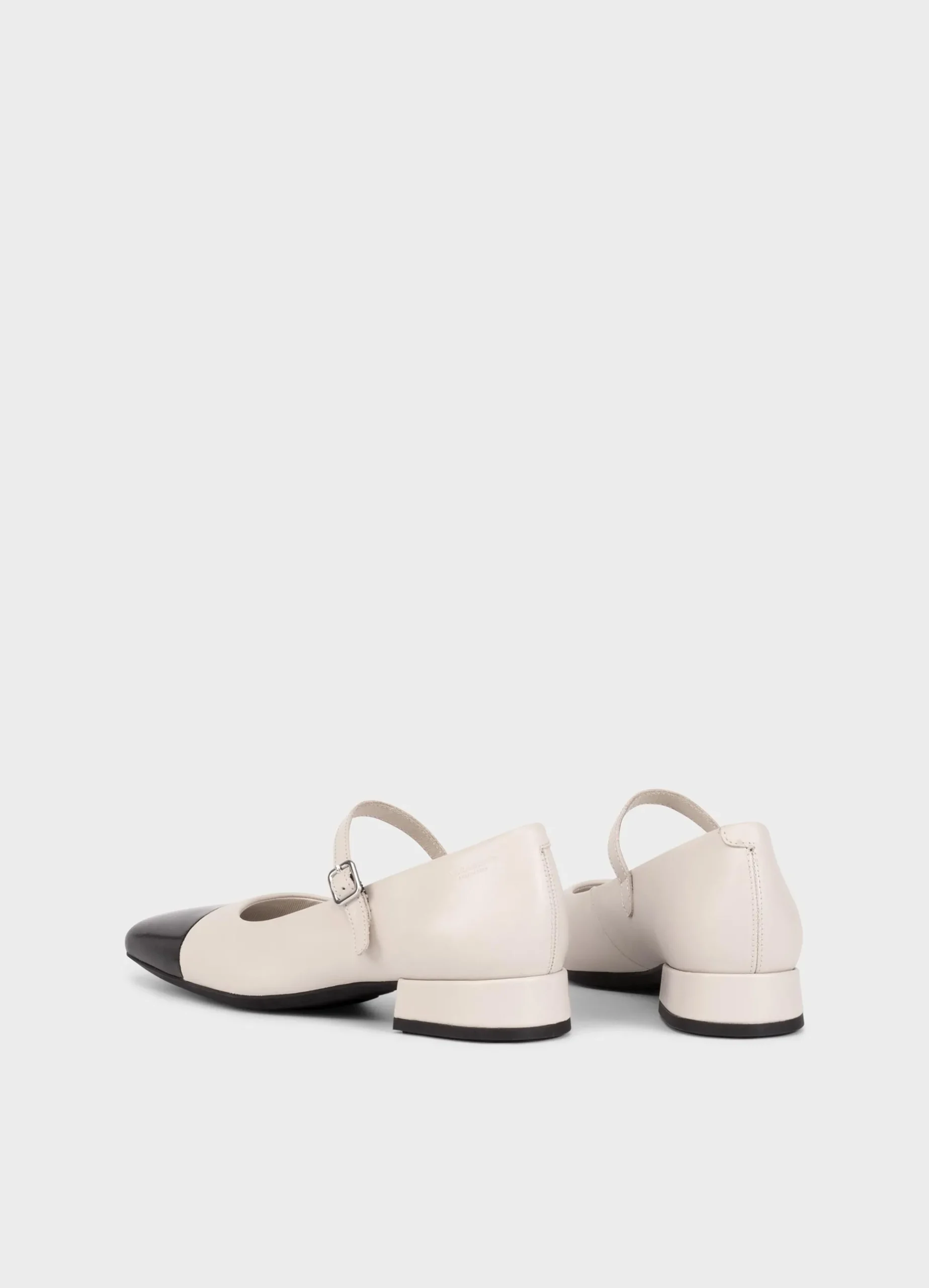 DEBBI PUMPS