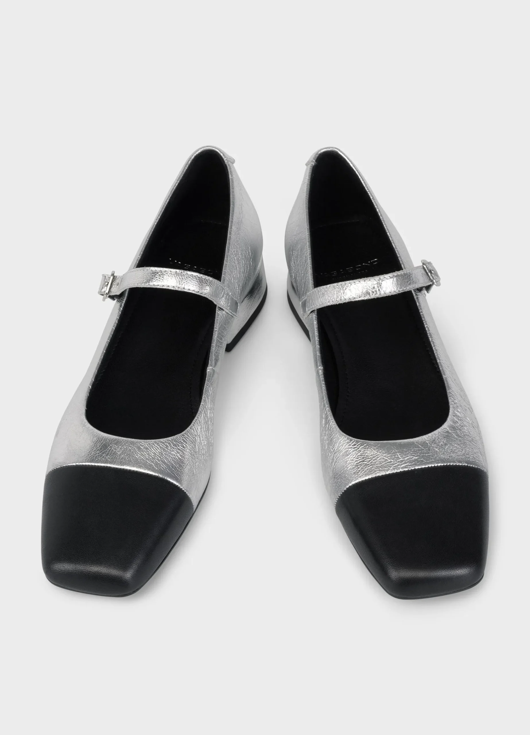 DEBBI PUMPS