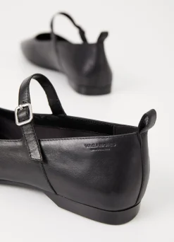 DELIA SCHOENEN