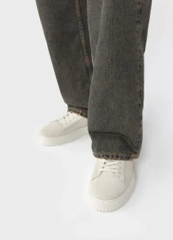 DEREK SNEAKERS