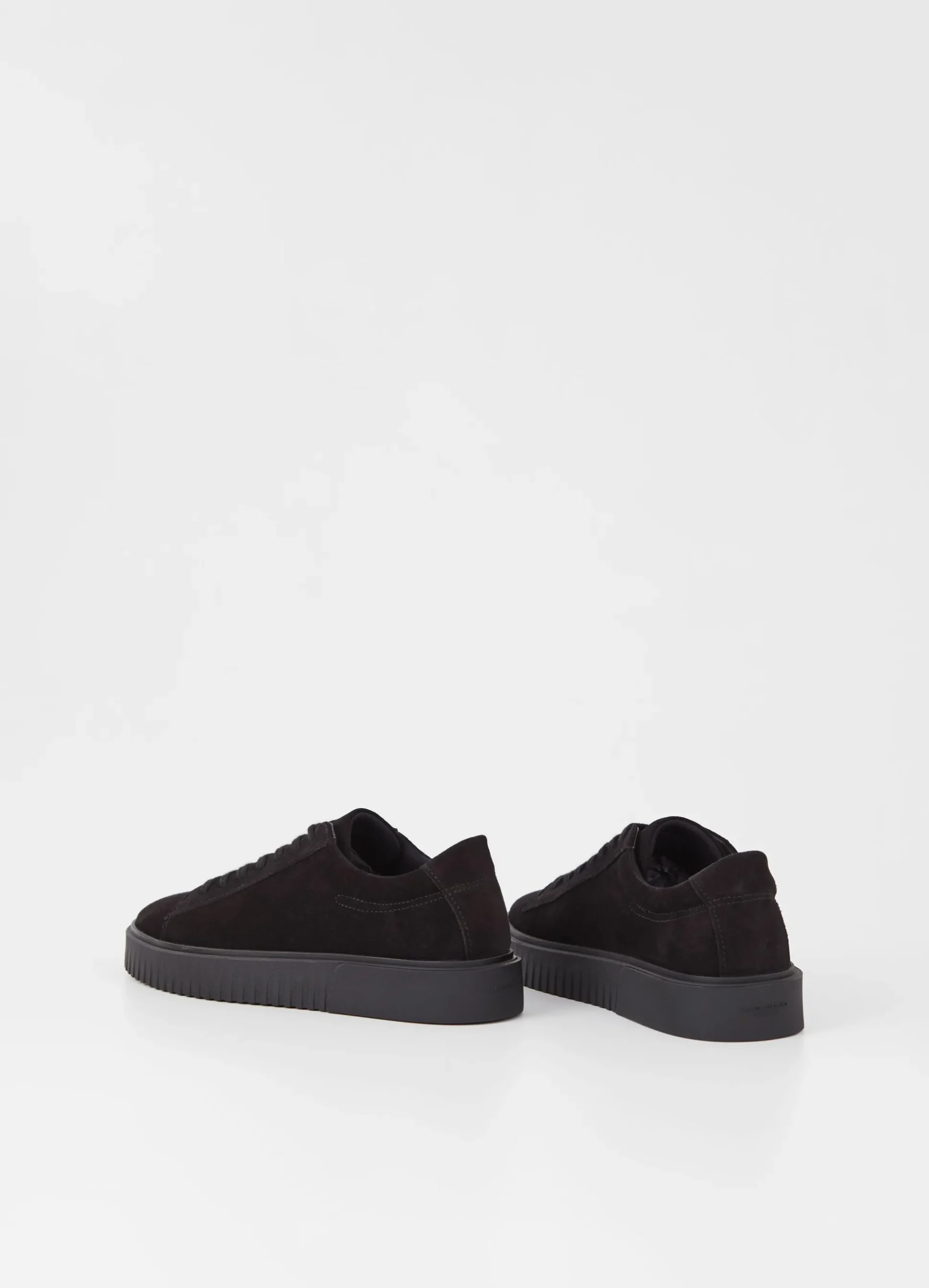DEREK SNEAKERS