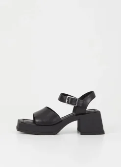 HENNIE SANDALEN