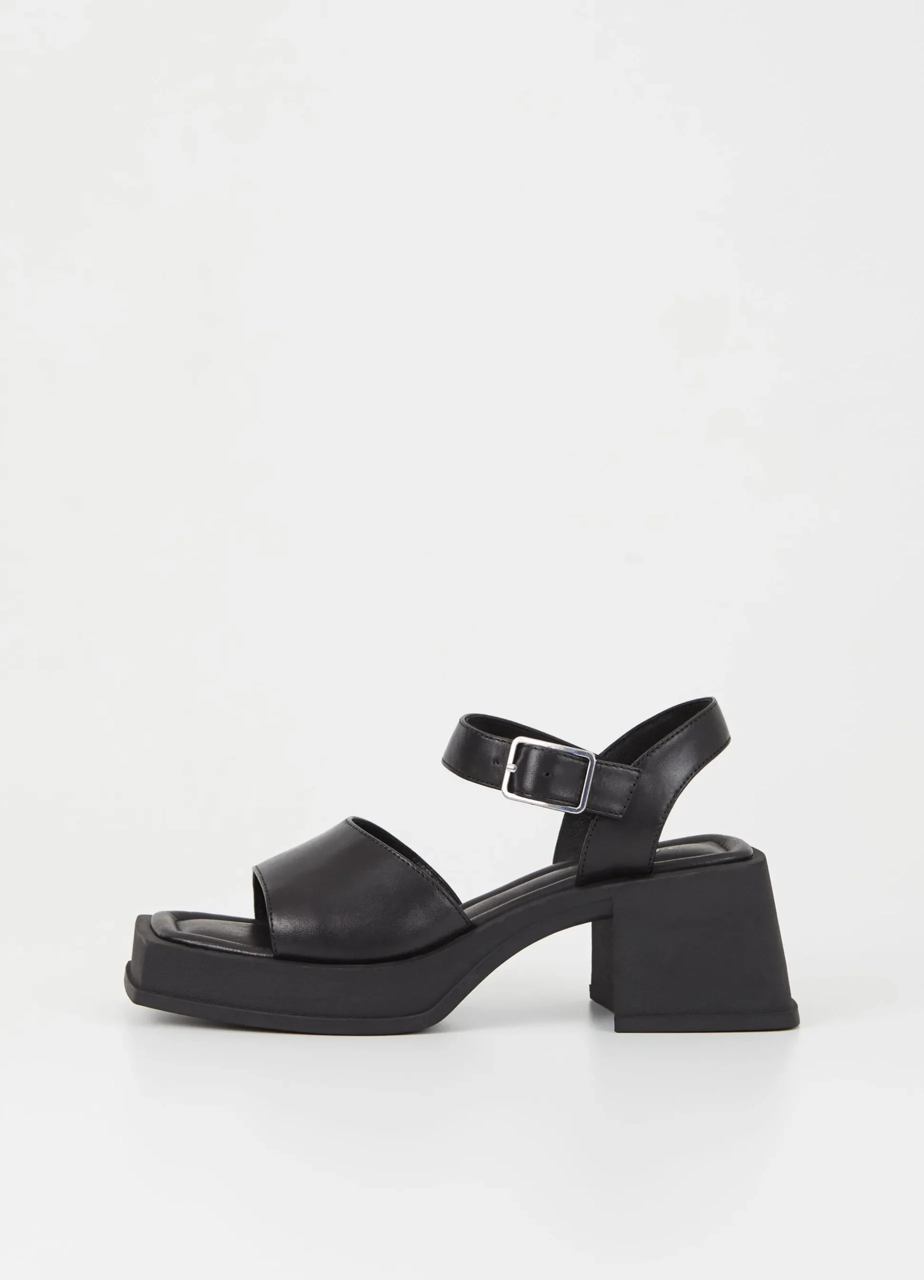 HENNIE SANDALEN