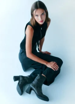 JANINE LAARZEN