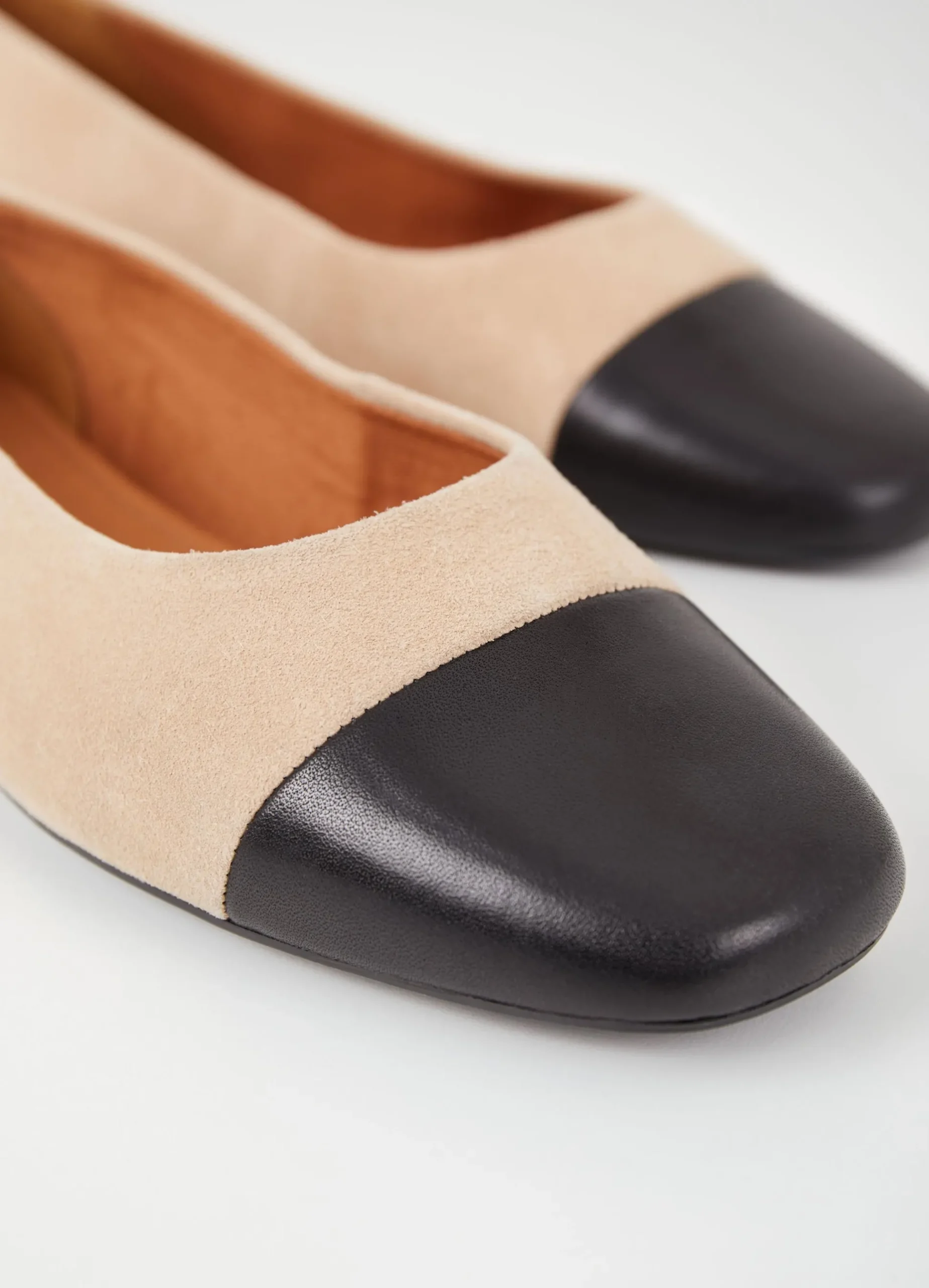 JOLIN SCHOENEN