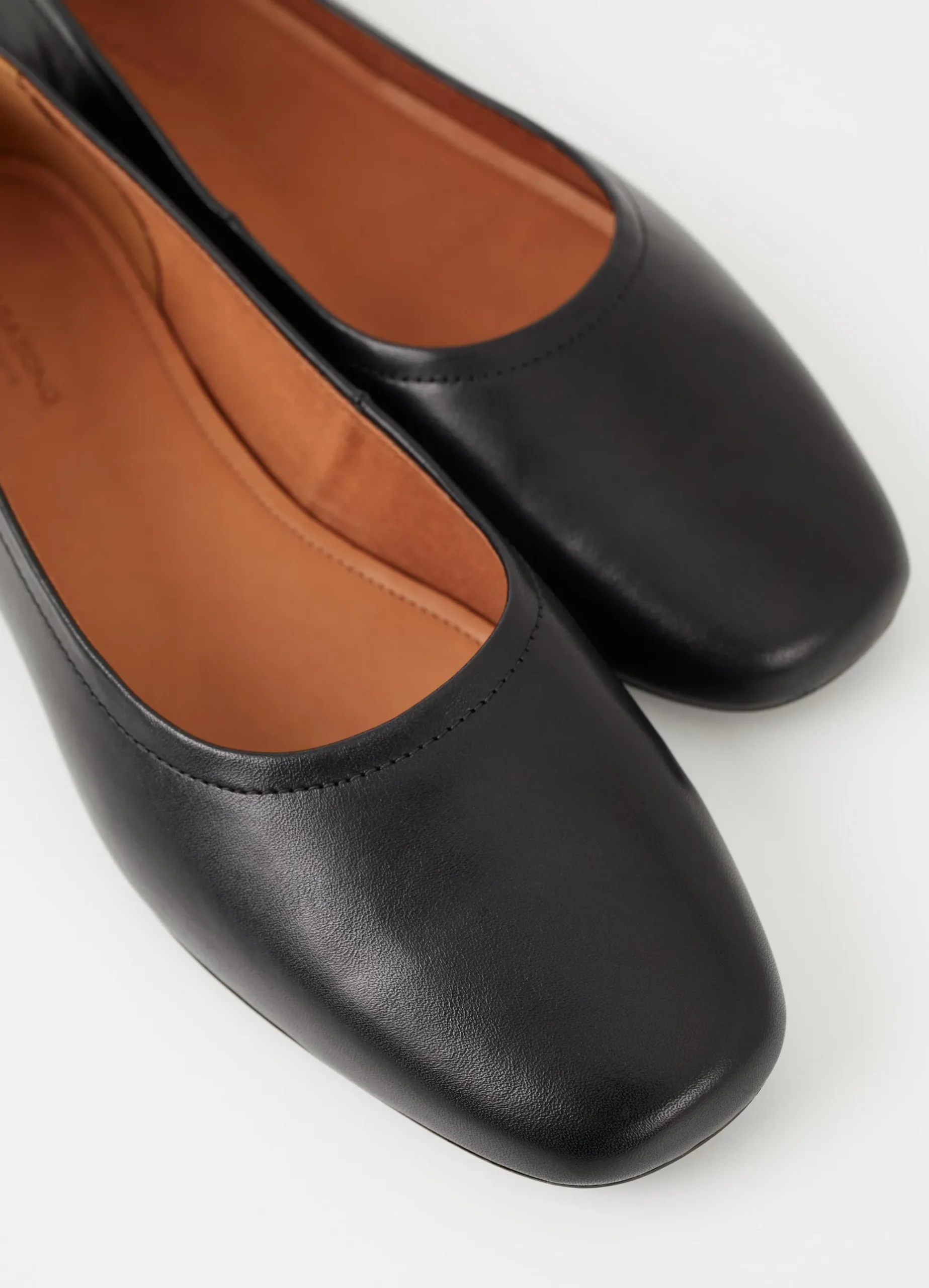 JOLIN SCHOENEN