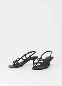 JONNA SANDALEN