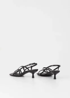 JONNA SANDALEN
