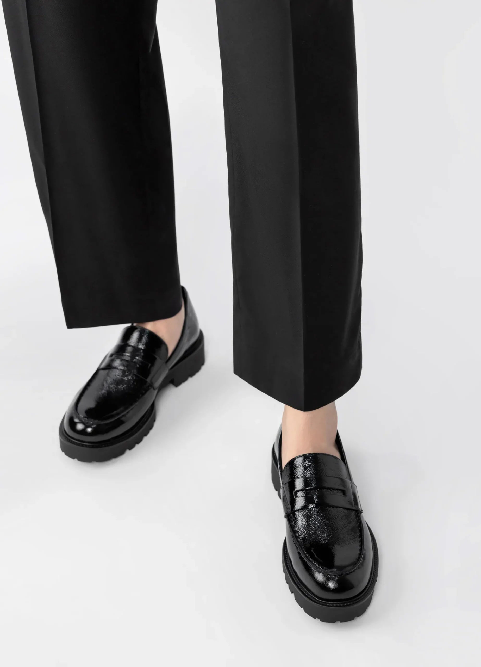 KENOVA LOAFER