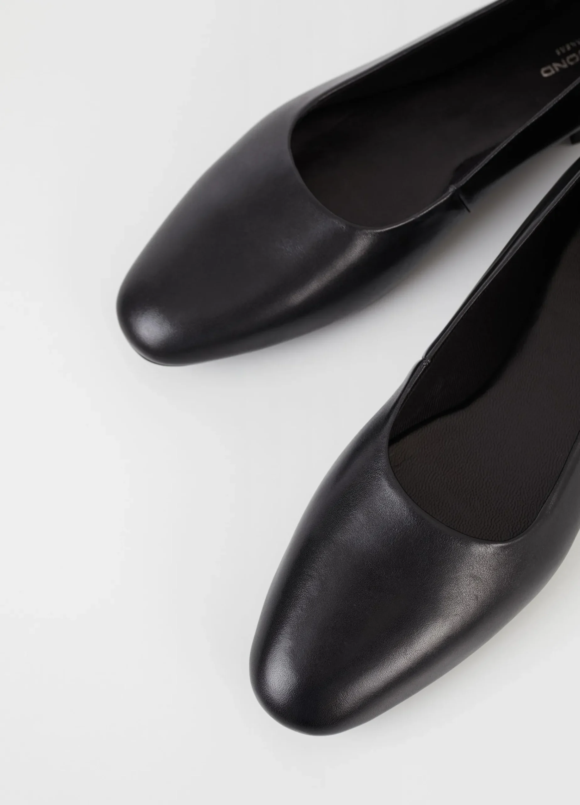 SIBEL SCHOENEN