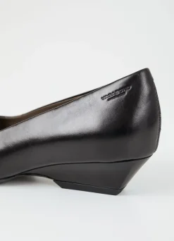 SONYA PUMPS