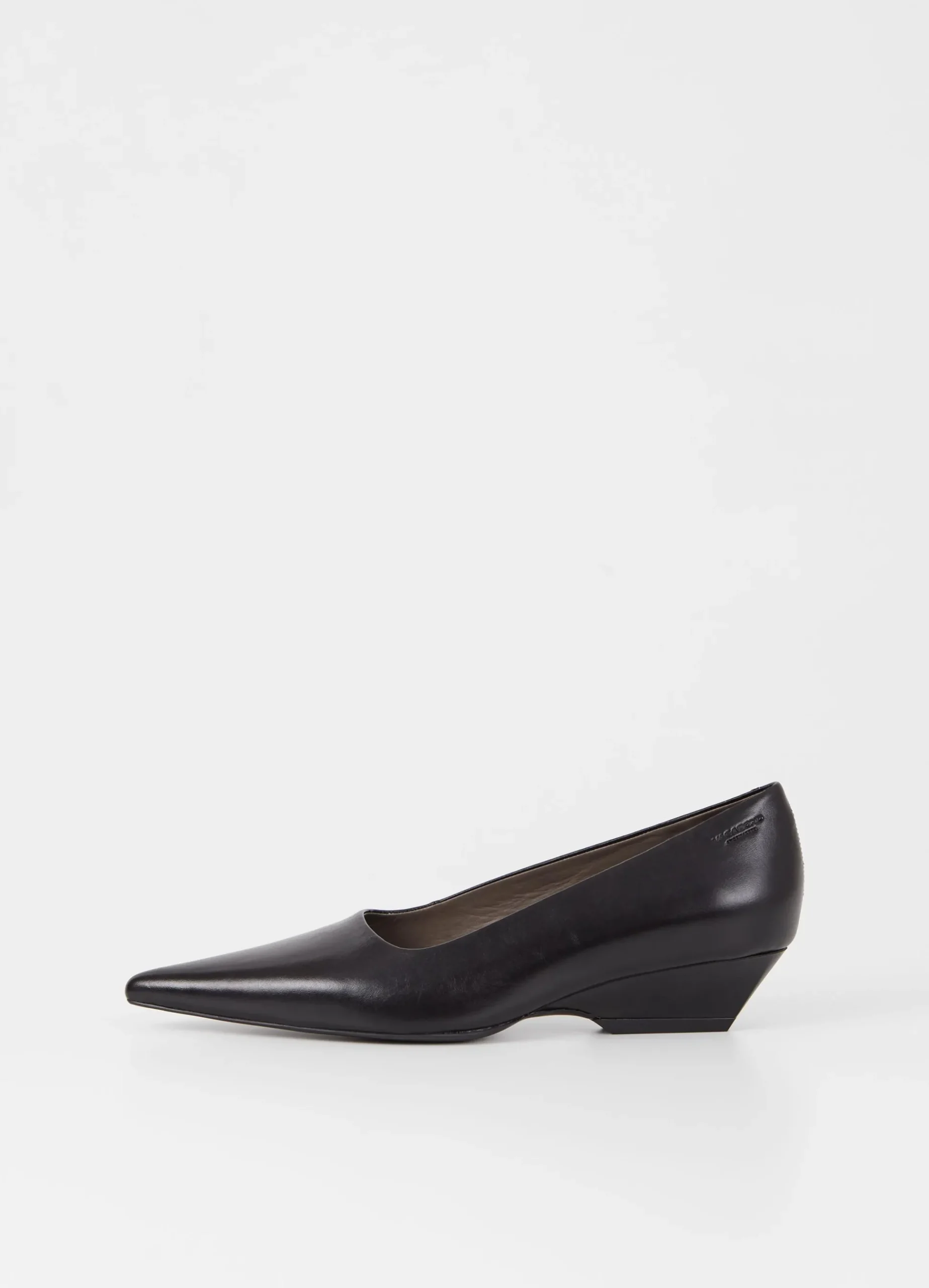 SONYA PUMPS