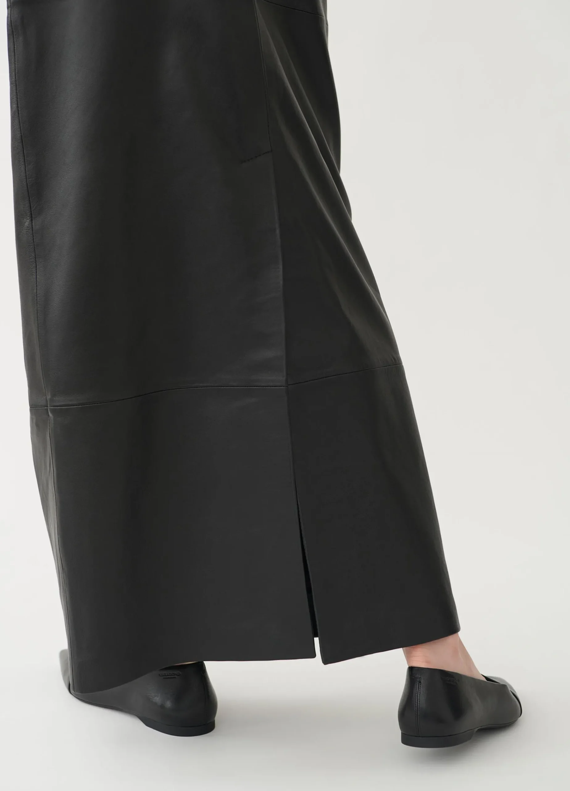 THE MAXI SKIRT