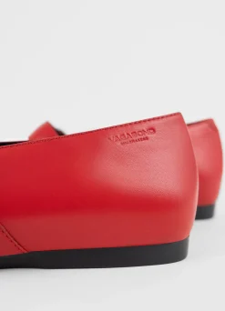 WIOLETTA SCHOENEN