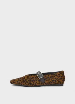 WIOLETTA SCHOENEN