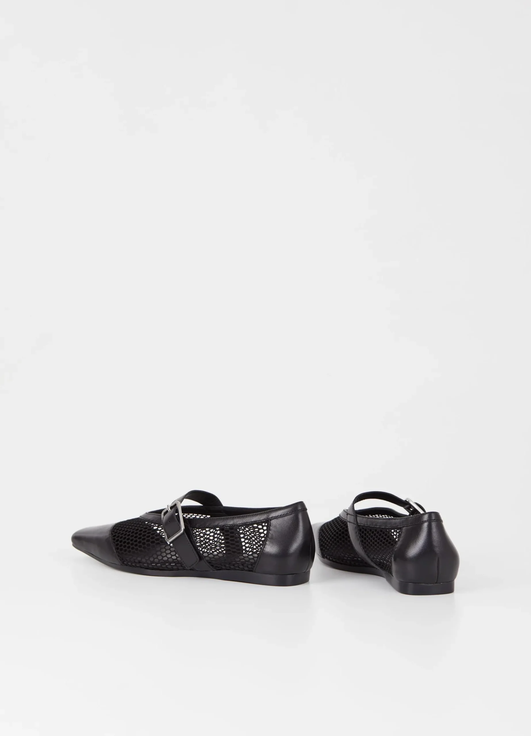 WIOLETTA SCHOENEN