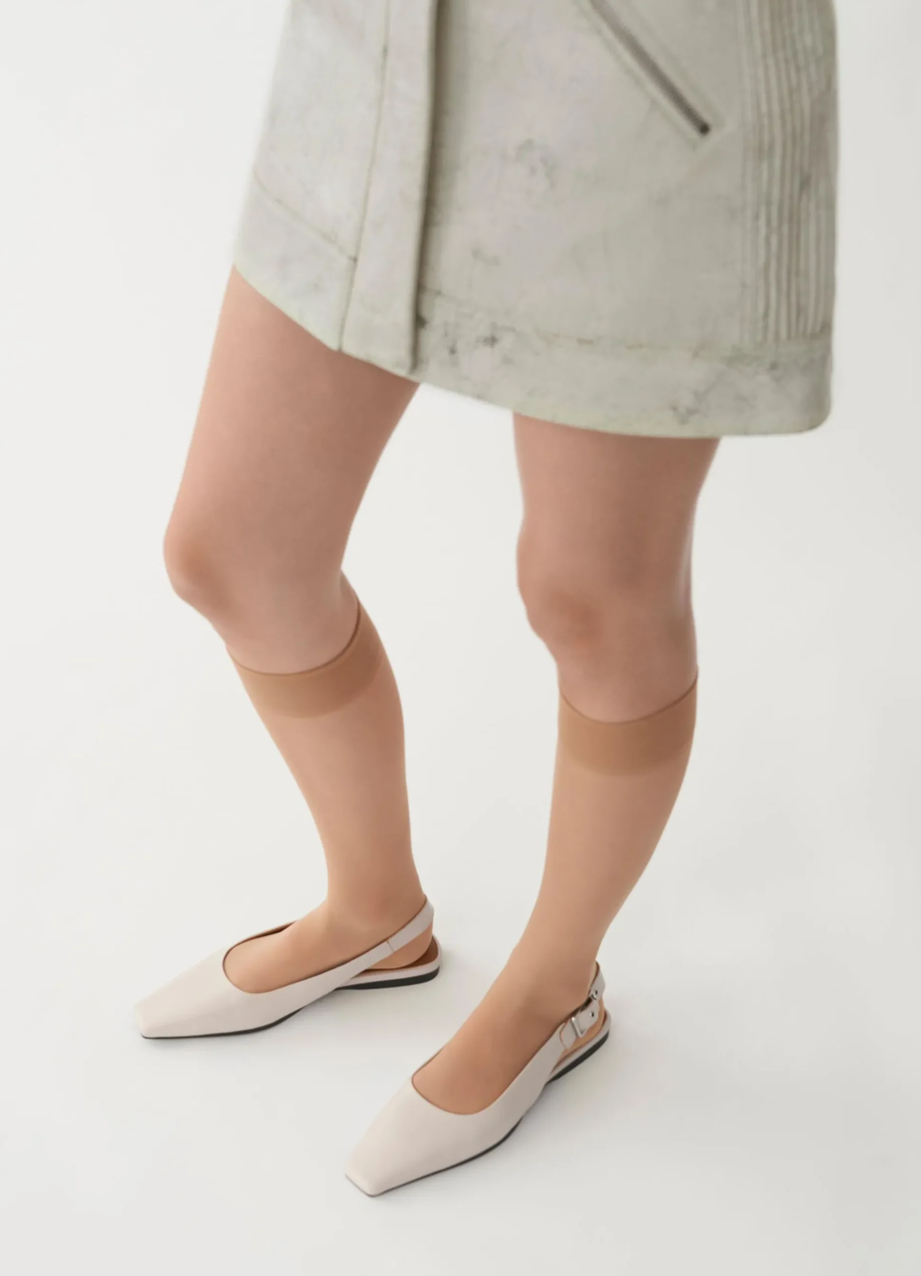 WIOLETTA SCHOENEN